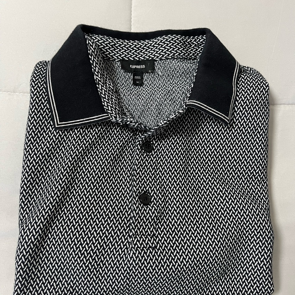 Express Monochrome Patterned Polo - image 1